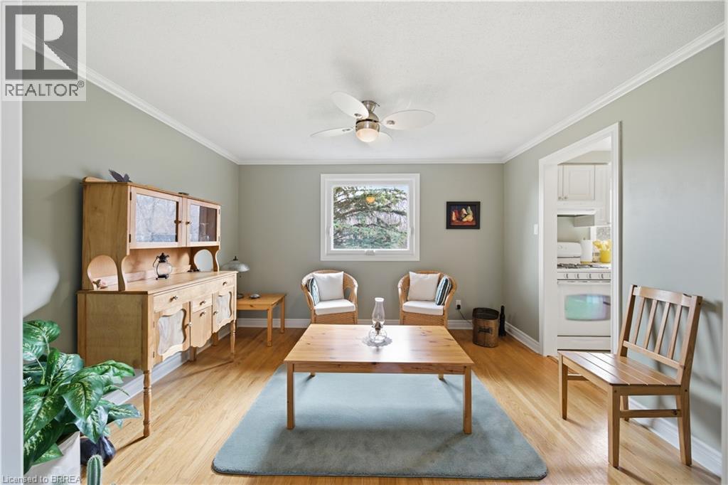 37 PARKVIEW Crescent, Kitchener, Ontario, N2A1M1 — Photo 10