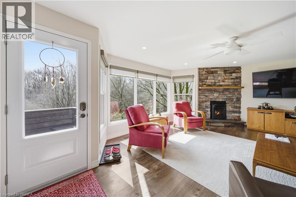 37 PARKVIEW Crescent, Kitchener, Ontario, N2A1M1 — Photo 15