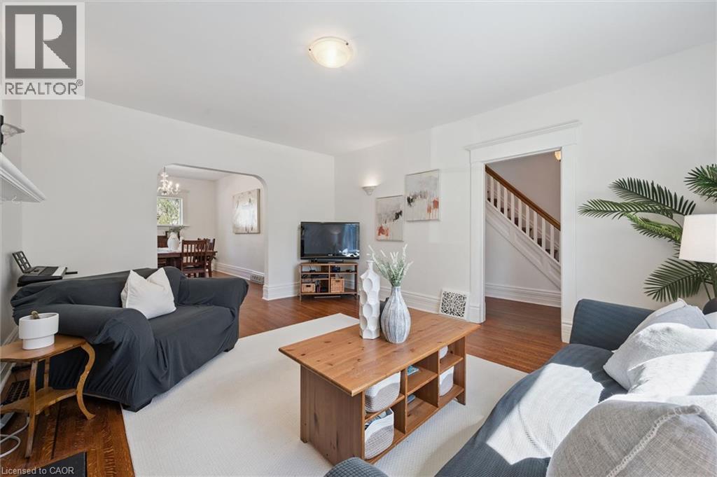 24 POWELL Street E, Guelph, Ontario, N1H1T8 — Photo 10