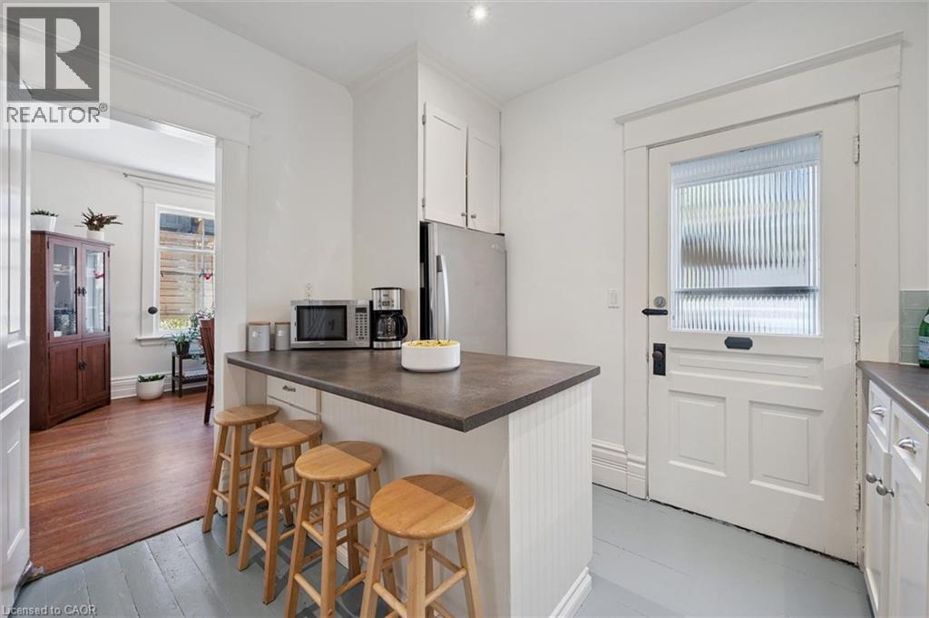 24 POWELL Street E, Guelph, Ontario, N1H1T8 — Photo 12