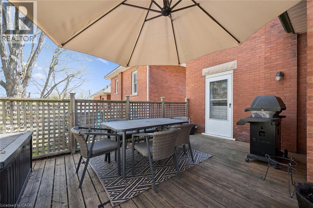 24 POWELL Street E, Guelph, Ontario, N1H1T8 — Photo 33