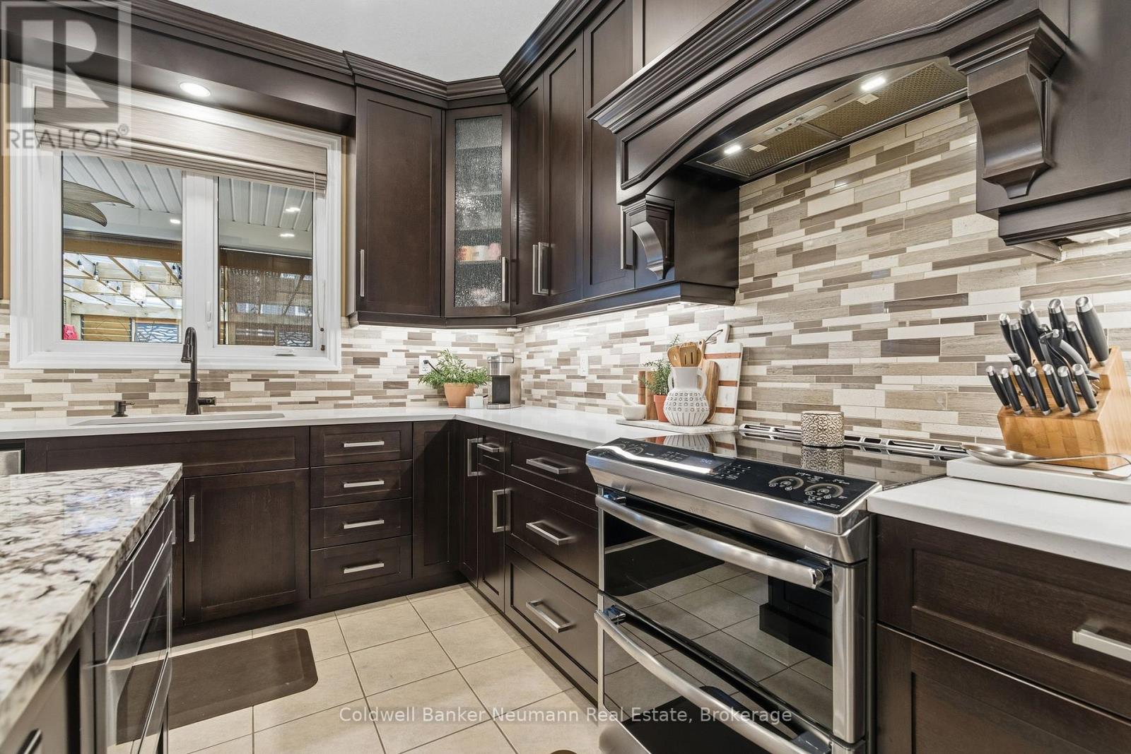 356 FALLING GREEN CRESCENT, Kitchener, Ontario, N2R0G4 — Photo 14