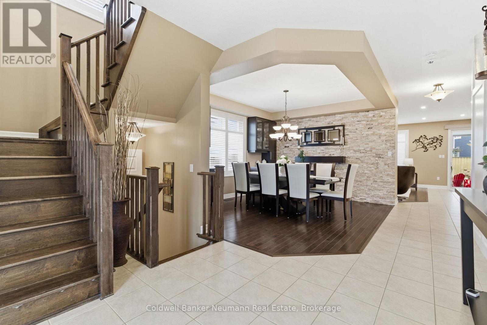 356 FALLING GREEN CRESCENT, Kitchener, Ontario, N2R0G4 — Photo 6