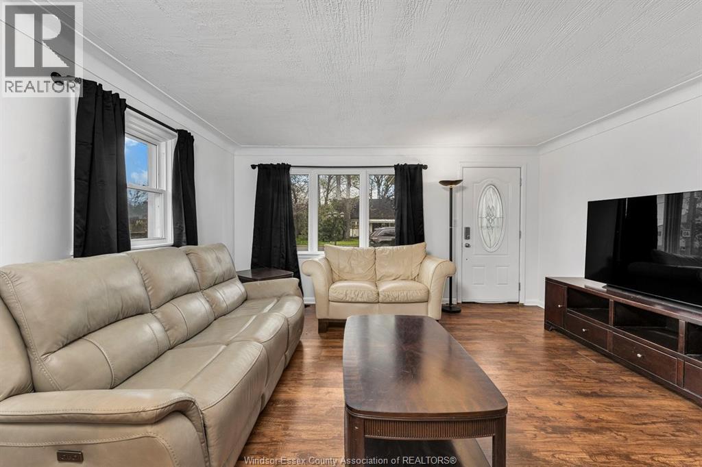 2715 LLOYD GEORGE BOULEVARD, Windsor, Ontario, N8T2T8 — Photo 9