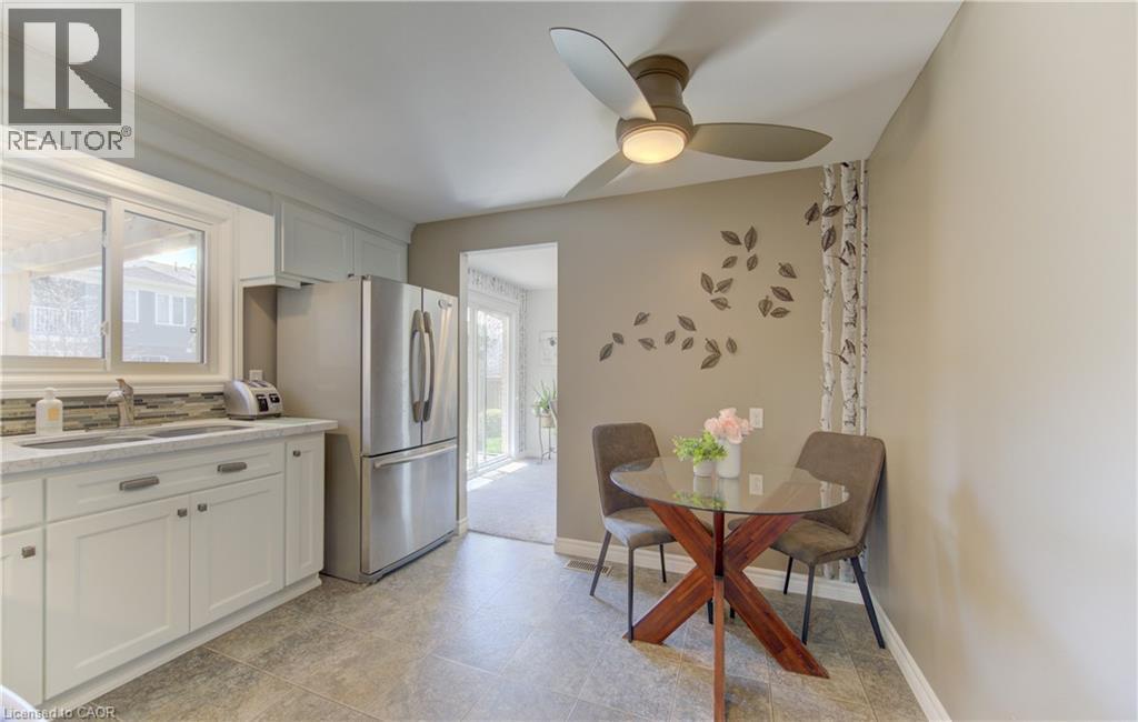 83 MANOR Drive, Kitchener, Ontario, N2A2T9 — Photo 15