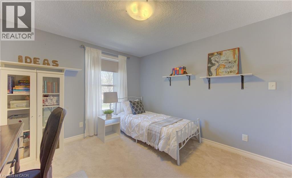 83 MANOR Drive, Kitchener, Ontario, N2A2T9 — Photo 30