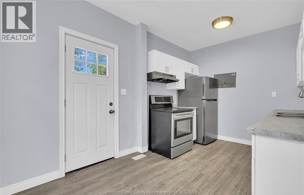 294 LOUIS AVENUE, Windsor, Ontario, N9A1W2 — Photo 6