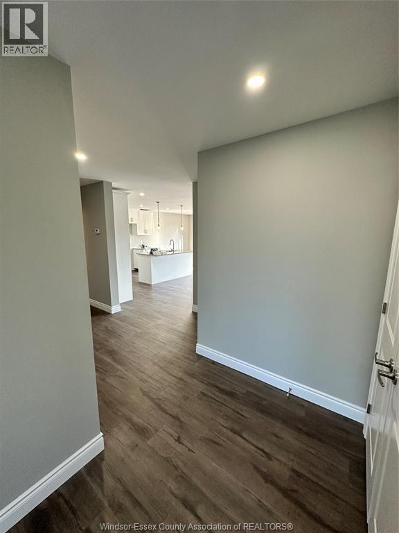 8 BETTY COURT, Chatham, Ontario, N7M0T9 — Photo 14