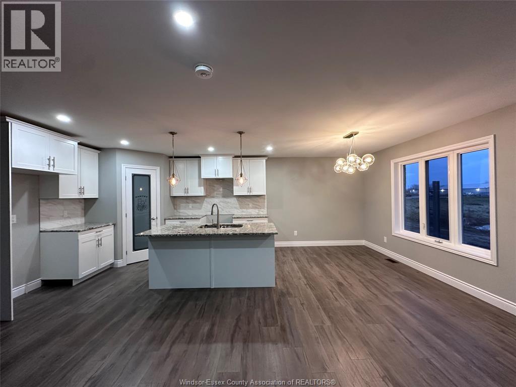 8 BETTY COURT, Chatham, Ontario, N7M0T9 — Photo 24