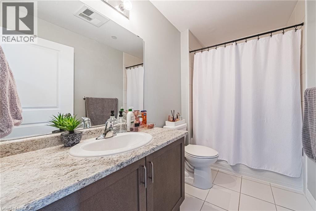 35 SOUTHSHORE Crescent Unit# 333, Stoney Creek, Ontario, L8E0J2 — Photo 15