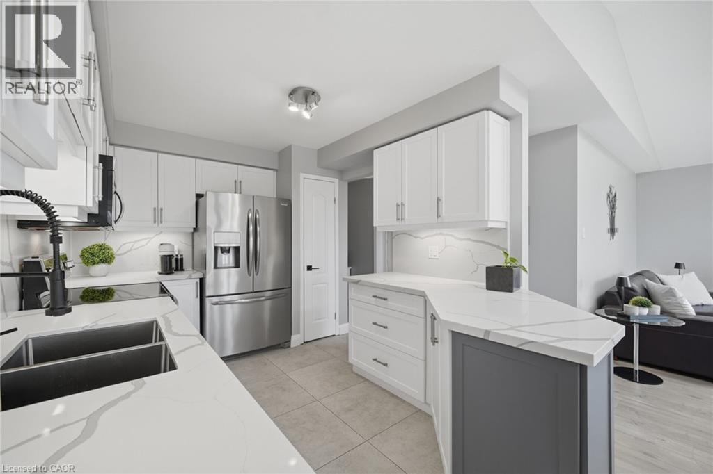 44 BANINGTON Crescent, Brampton, Ontario, L7A1G4 — Photo 12