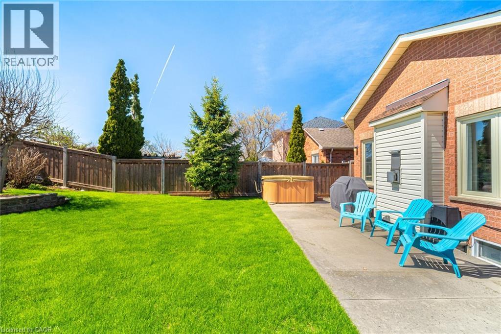 44 BANINGTON Crescent, Brampton, Ontario, L7A1G4 — Photo 46
