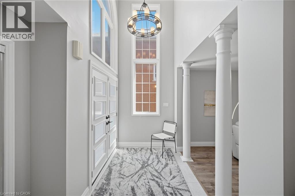 44 BANINGTON Crescent, Brampton, Ontario, L7A1G4 — Photo 6