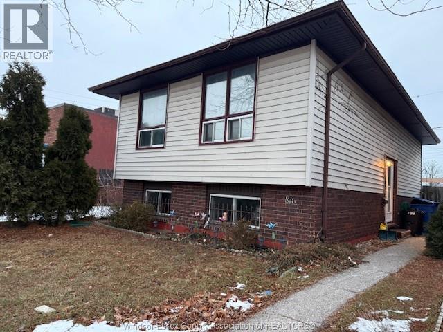 816 DAWSON ROAD, Windsor, Ontario, N8Y4A2 — Photo 2
