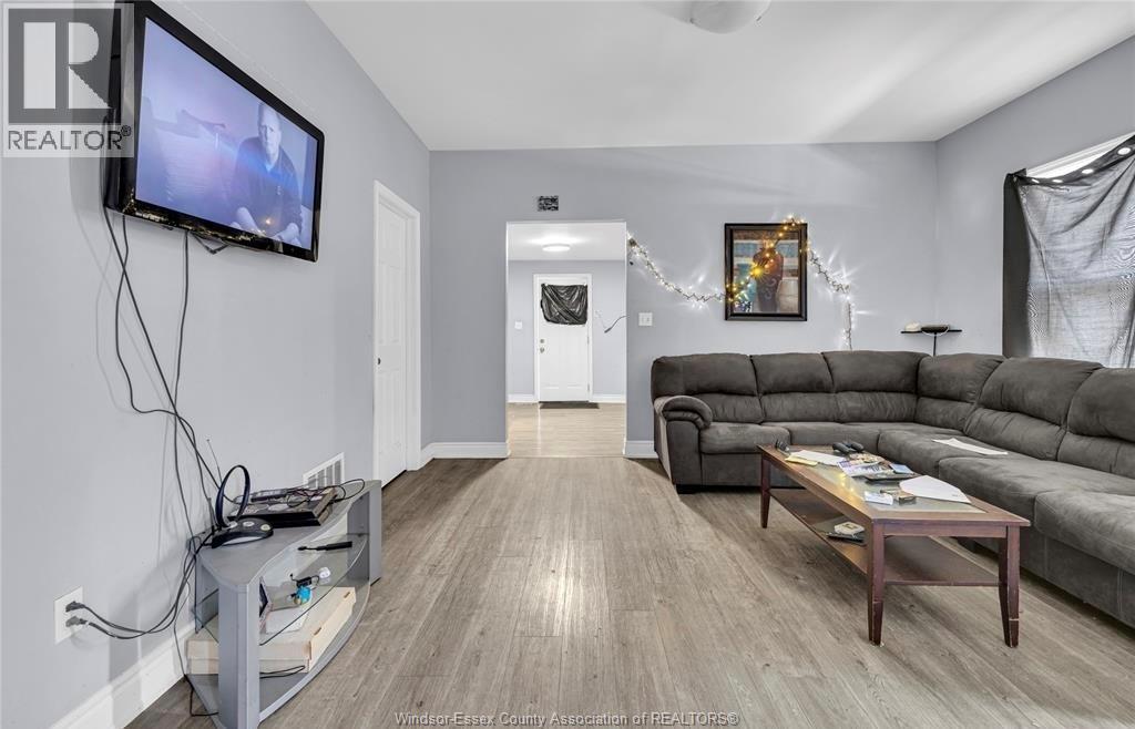 294 LOUIS AVENUE, Windsor, Ontario, N9A1W2 — Photo 14