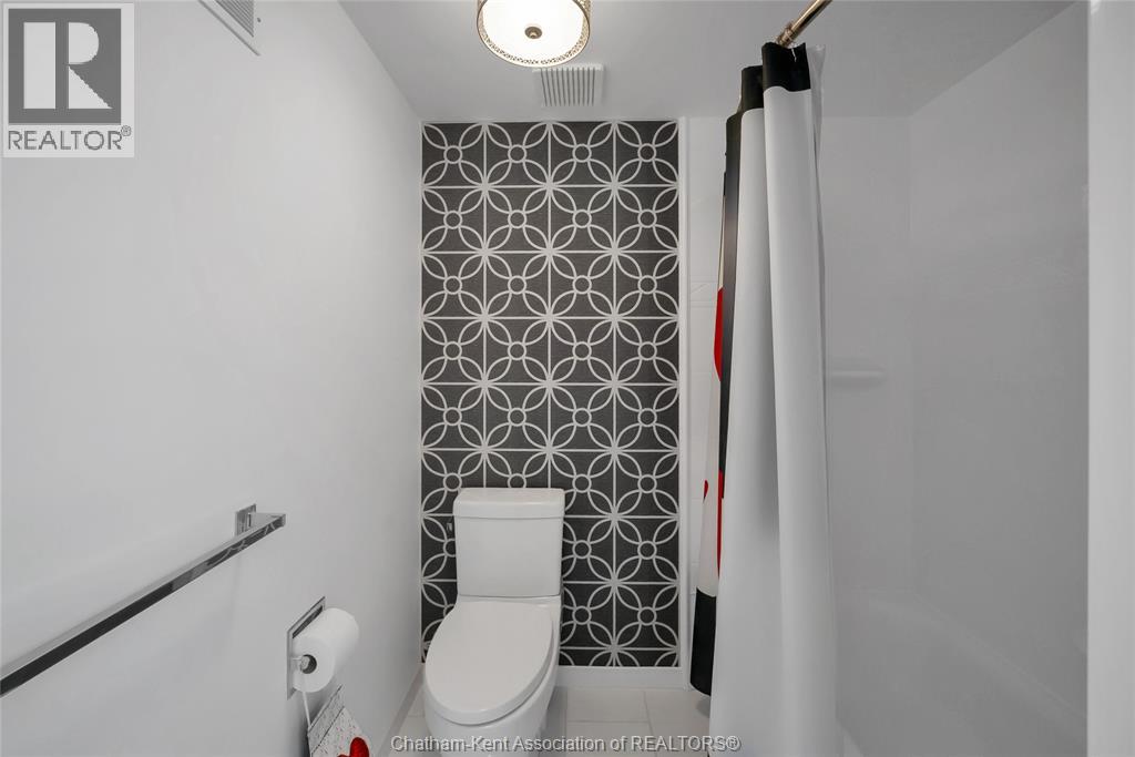 8869 Talbot TRAIL, Blenheim, Ontario, N0P1A0 — Photo 15
