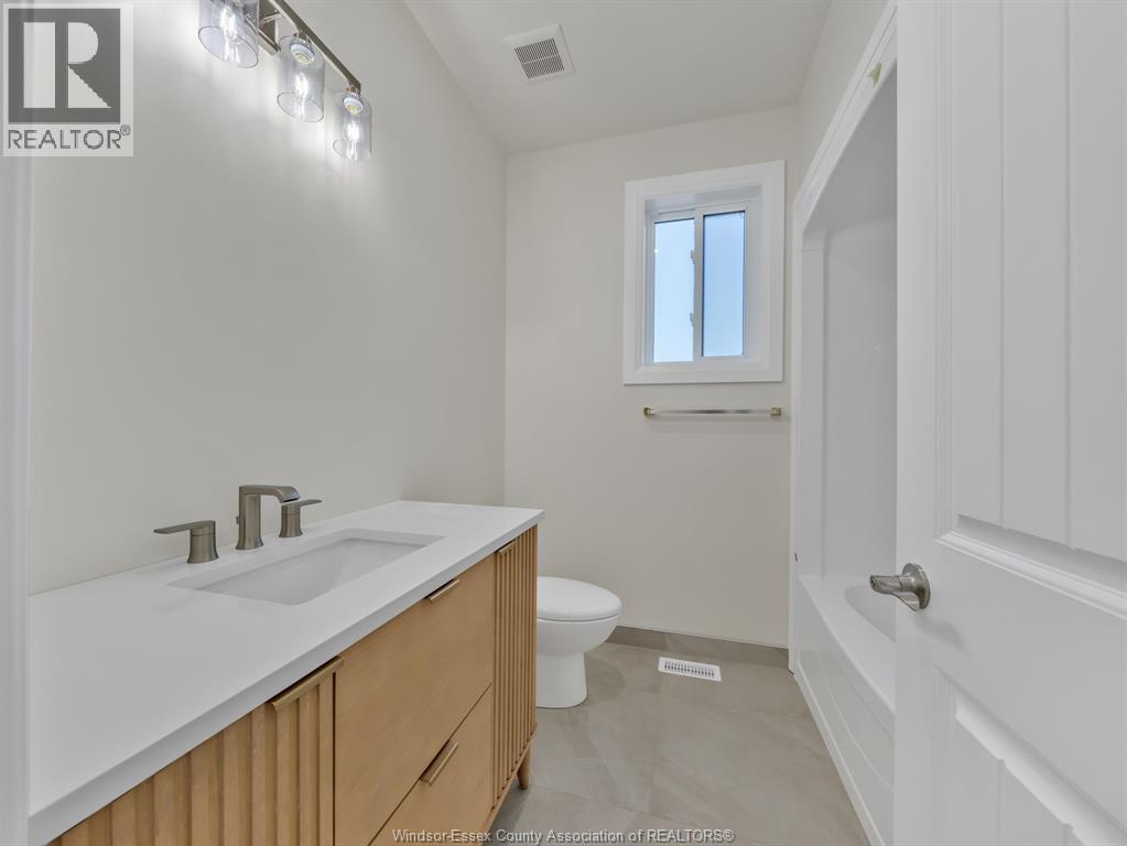 125 Laurier DRIVE, LaSalle, Ontario, N9J1L4 — Photo 10