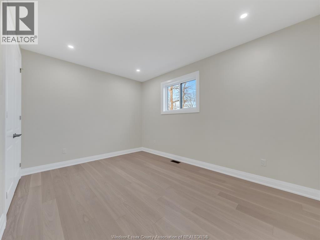 125 Laurier DRIVE, LaSalle, Ontario, N9J1L4 — Photo 5