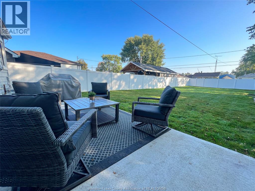 2970 CLEMENCEAU, Windsor, Ontario, N8T2R1 — Photo 17