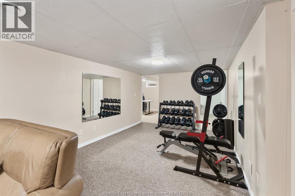 735 Lounsborough, Windsor, Ontario, N9G1G1 — Photo 31