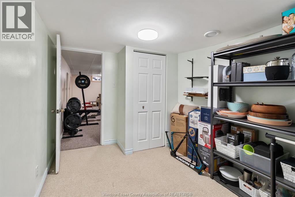735 Lounsborough, Windsor, Ontario, N9G1G1 — Photo 36