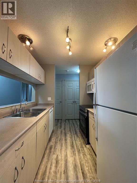 2922 RIVARD Unit# 318, Windsor, Ontario, N8T3N9 — Photo 13