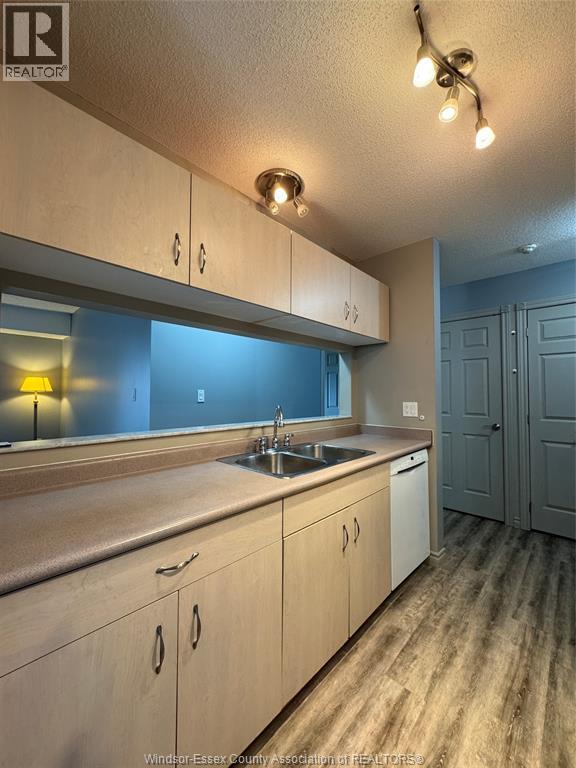 2922 RIVARD Unit# 318, Windsor, Ontario, N8T3N9 — Photo 14