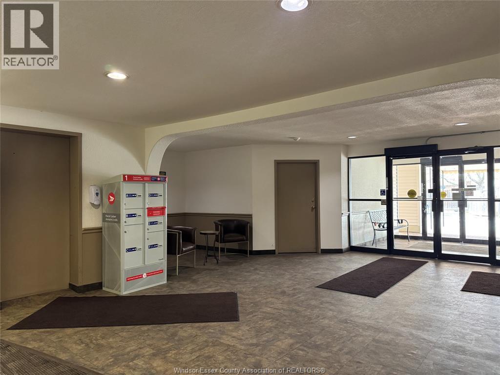 2922 RIVARD Unit# 318, Windsor, Ontario, N8T3N9 — Photo 22