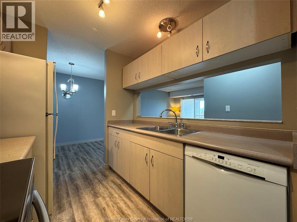 2922 RIVARD Unit# 318, Windsor, Ontario, N8T3N9 — Photo 7
