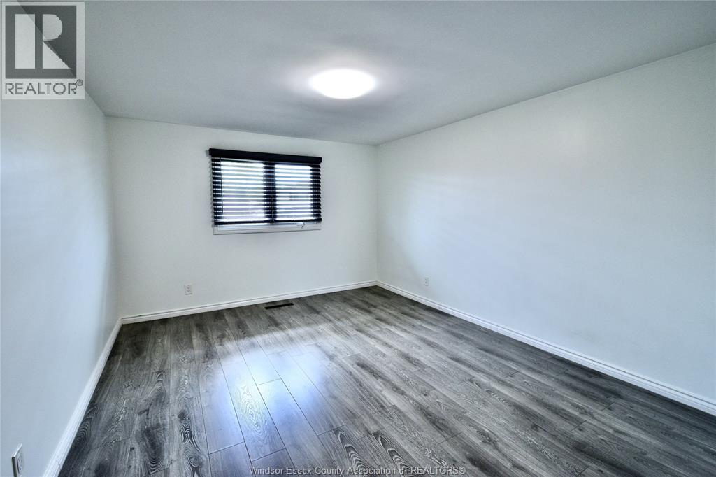 1616 RANKIN Unit# MAIN, Windsor, Ontario, N9B2S8 — Photo 12