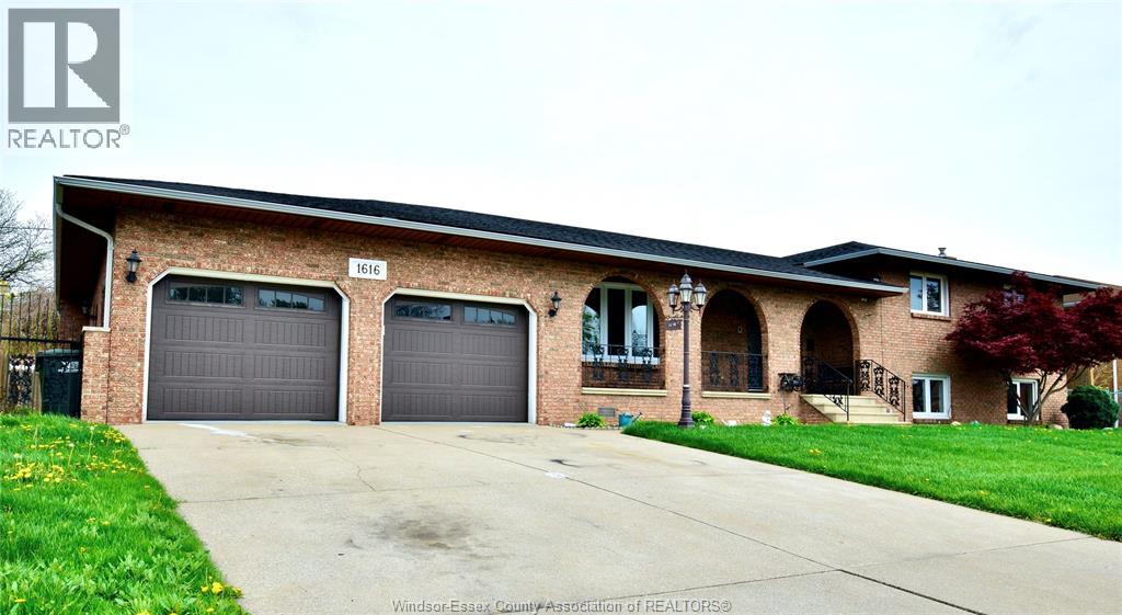 1616 RANKIN Unit# MAIN, Windsor, Ontario, N9B2S8 — Photo 2