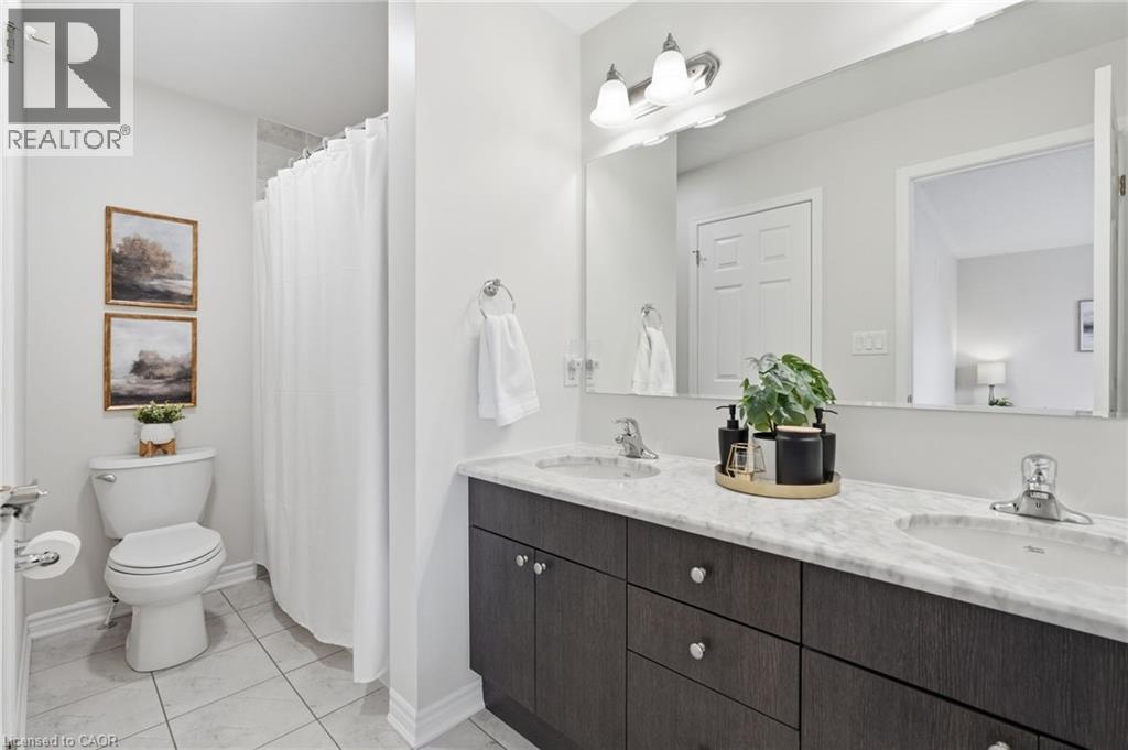 16 DREDGE Court, Milton, Ontario, L9T8T1 — Photo 23