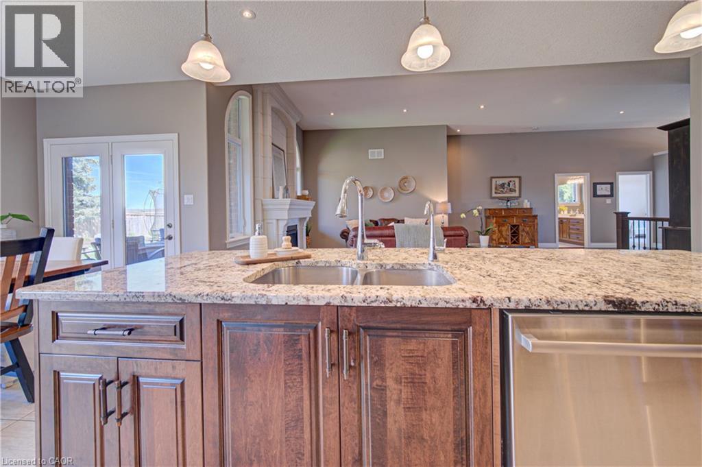 11 GERBER MEADOWS Drive, Wellesley, Ontario, N0B2T0 — Photo 17