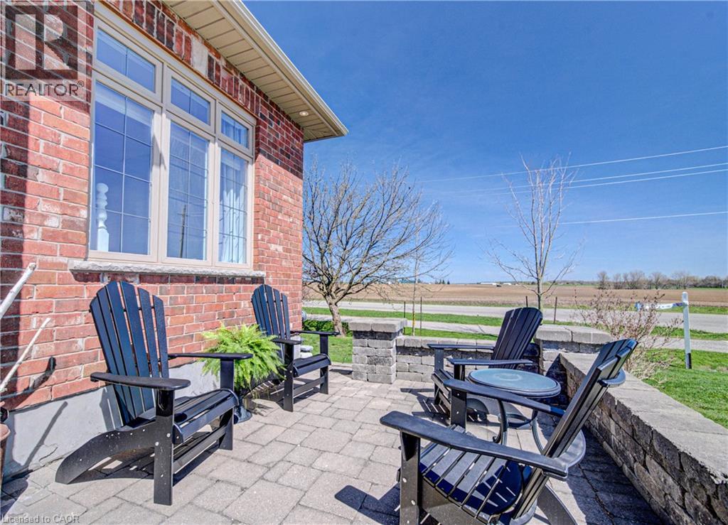 11 GERBER MEADOWS Drive, Wellesley, Ontario, N0B2T0 — Photo 4