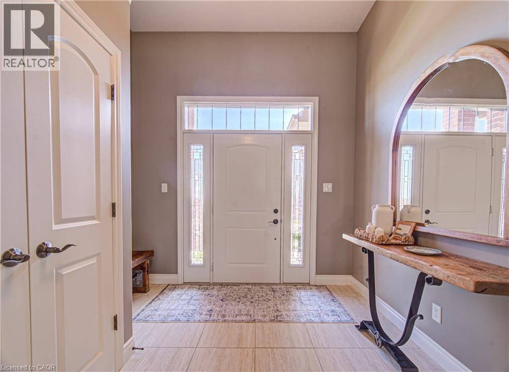 11 GERBER MEADOWS Drive, Wellesley, Ontario, N0B2T0 — Photo 5
