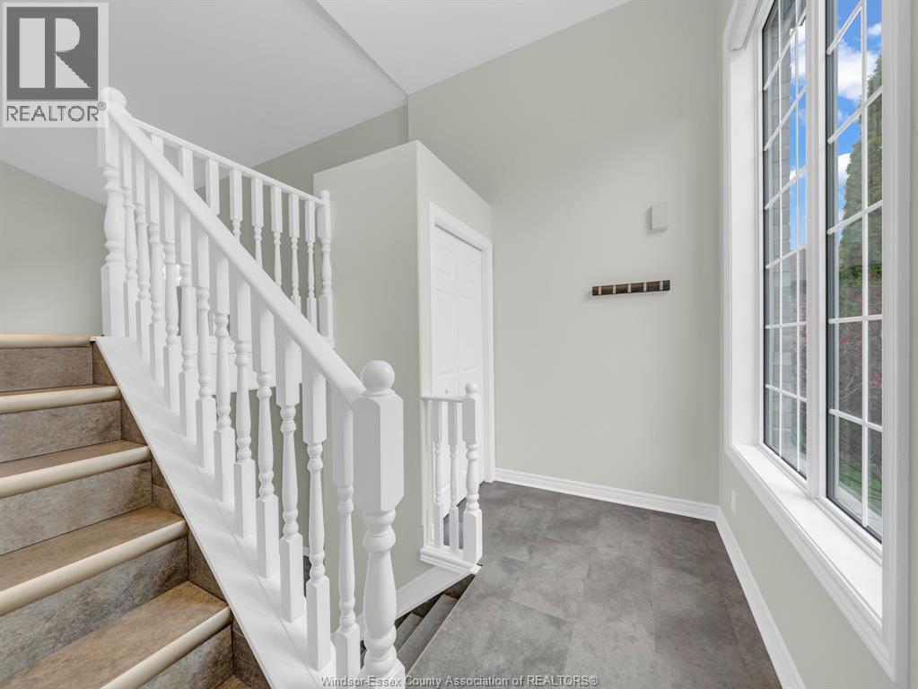 265 DIEPPE CRESCENT, Kingsville, Ontario, N9Y4E8 — Photo 5