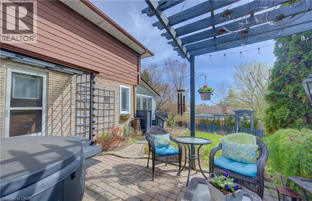 18 RIPLEY Crescent, Kitchener, Ontario, N2N1V4 — Photo 36
