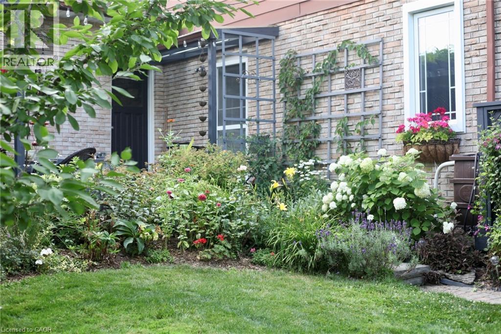18 RIPLEY Crescent, Kitchener, Ontario, N2N1V4 — Photo 43