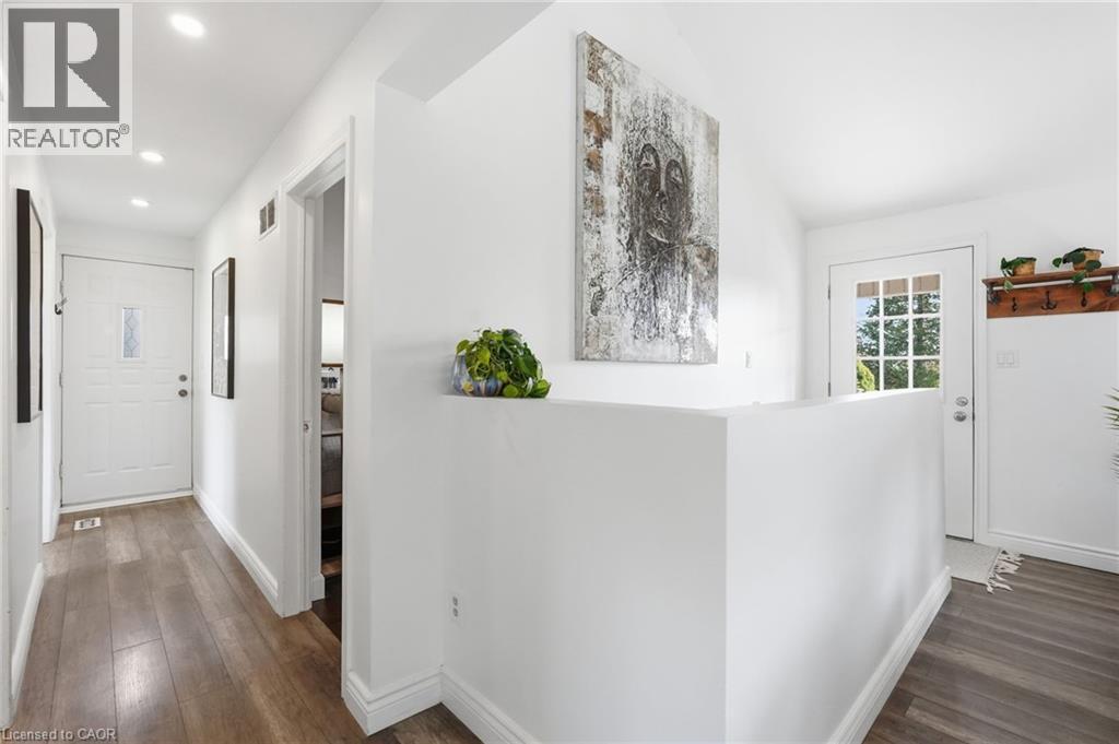 8951 SILVER Street, Caistor Centre, Ontario, L0R1E0 — Photo 16