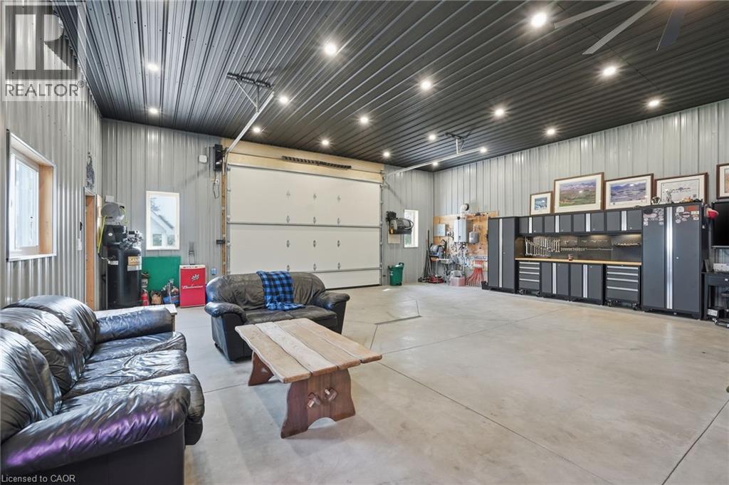8951 SILVER Street, Caistor Centre, Ontario, L0R1E0 — Photo 35