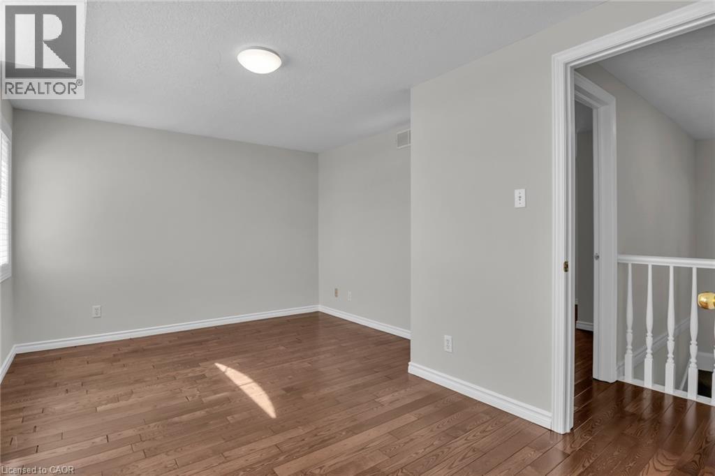 115 DAIMLER Drive, Kitchener, Ontario, N2A4C2 — Photo 20