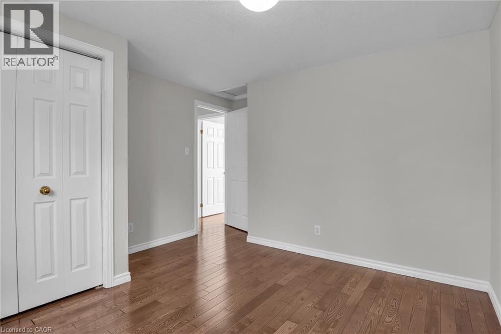 115 DAIMLER Drive, Kitchener, Ontario, N2A4C2 — Photo 25