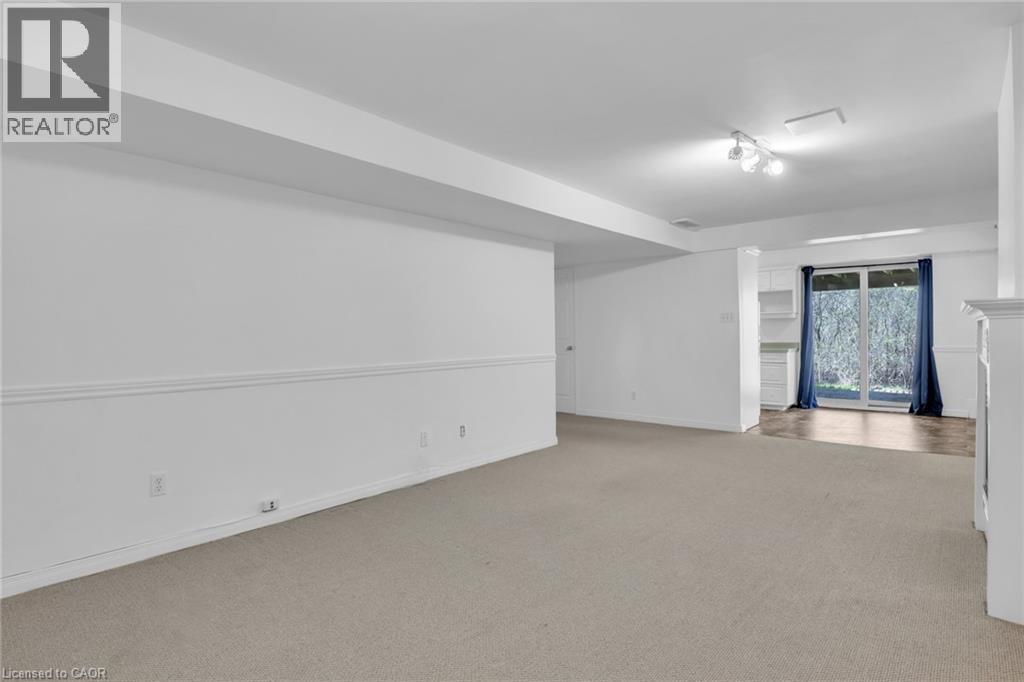 115 DAIMLER Drive, Kitchener, Ontario, N2A4C2 — Photo 29