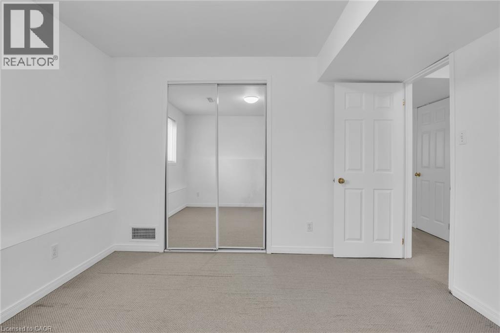 115 DAIMLER Drive, Kitchener, Ontario, N2A4C2 — Photo 31