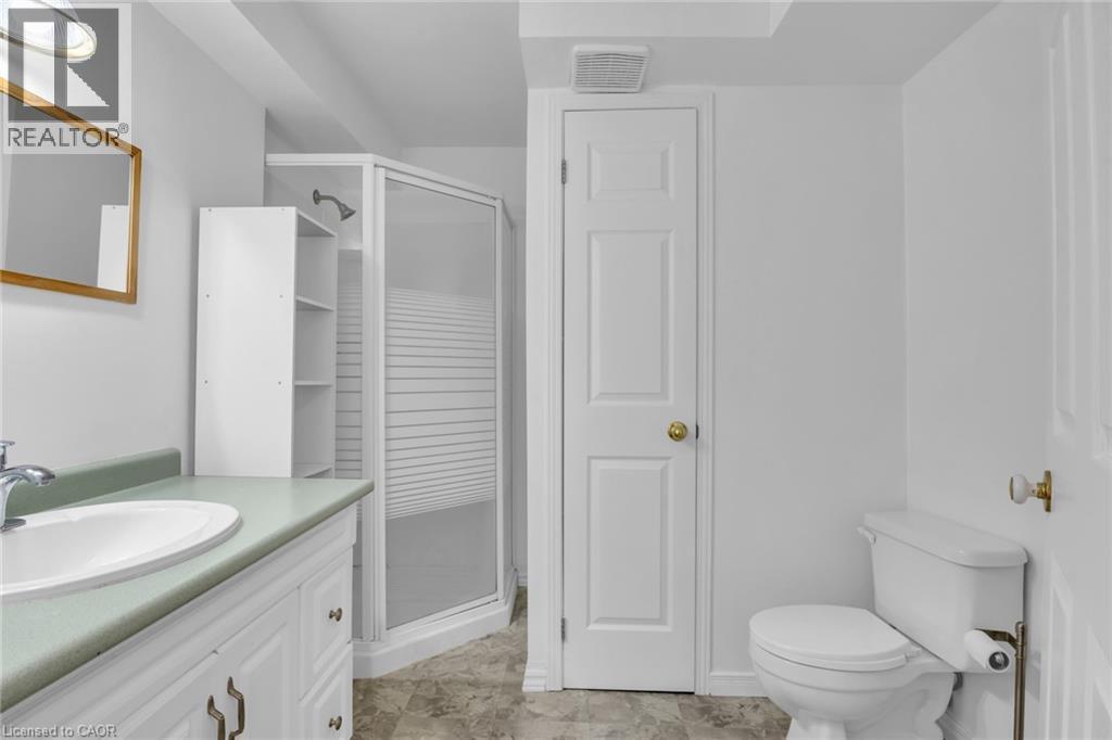 115 DAIMLER Drive, Kitchener, Ontario, N2A4C2 — Photo 32