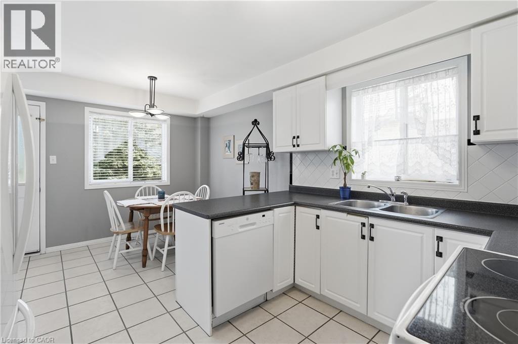2951 ADDISON Street, Burlington, Ontario, L7M4K5 — Photo 10