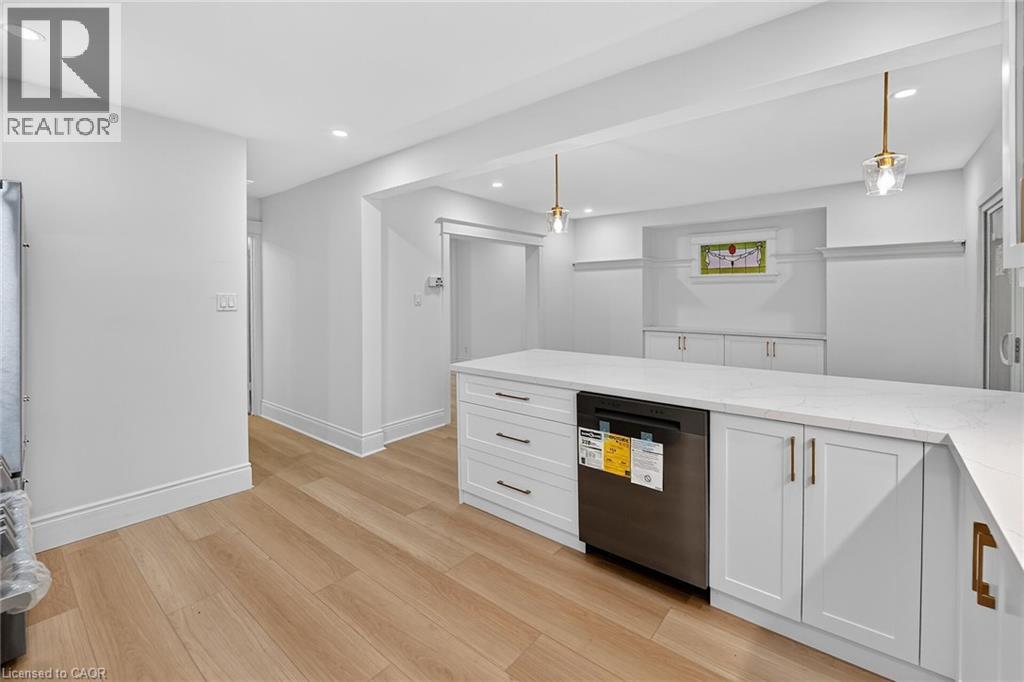 101 HOUGHTON Avenue S, Hamilton, Ontario, L8K2M9 — Photo 16