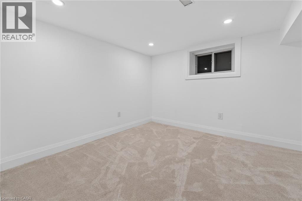 101 HOUGHTON Avenue S, Hamilton, Ontario, L8K2M9 — Photo 32