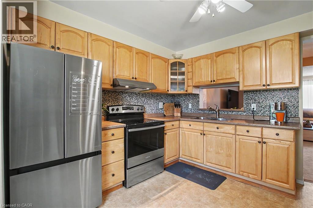 265 WILLIAMSBURG Road Unit# 16, Kitchener, Ontario, N2E3H1 — Photo 4