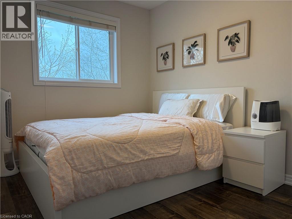 122 DUNDAS Street E Unit# 18, Waterdown, Ontario, L9H7K6 — Photo 17